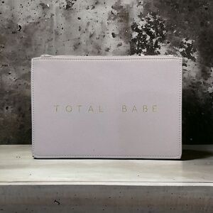 Santa Barbara Design Studio TOTAL BABE Taupe Grey Makeup Pouch NWT